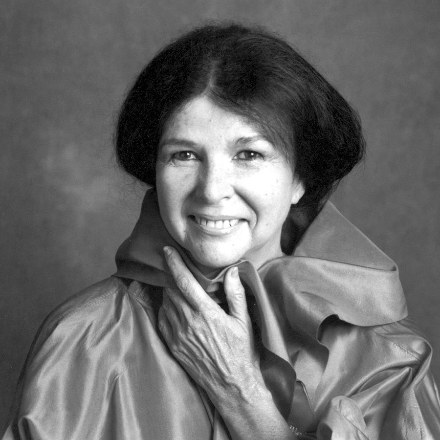 AlanisObomsawin_900x900.jpeg